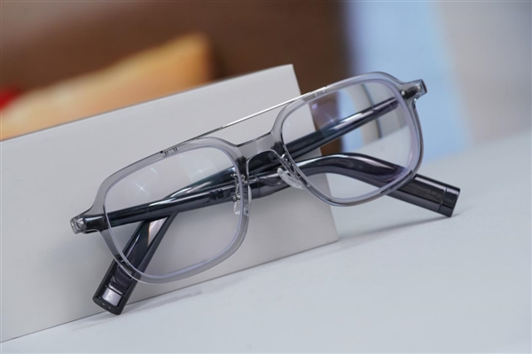 邁入30g大關!米家智慧音訊眼鏡2圖賞