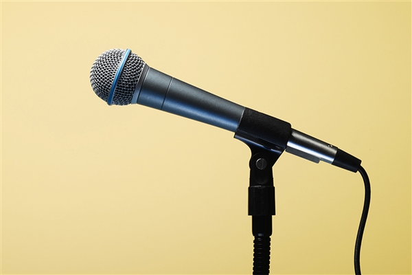 90後女駐唱歌手腦血管破裂去世：生前患有糖尿病