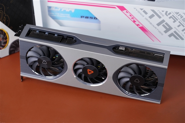 國產GPU第一股 摩爾執行緒上市首日：中一簽可賺超28萬！