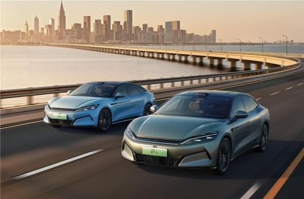 合資車霸榜時代落幕！比亞迪登頂復購率榜首 BBA徹底掉隊