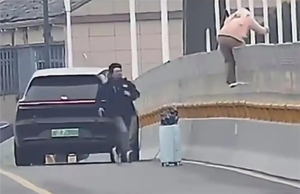 理想汽車CEO李想兌現邀約：奔赴浙江海鹽 宴請救人理想車主吃飯