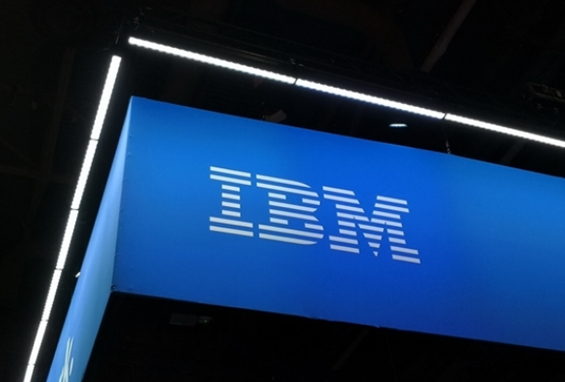 搶佔量子技術制高點！IBM將建美國首座量子晶圓代工廠